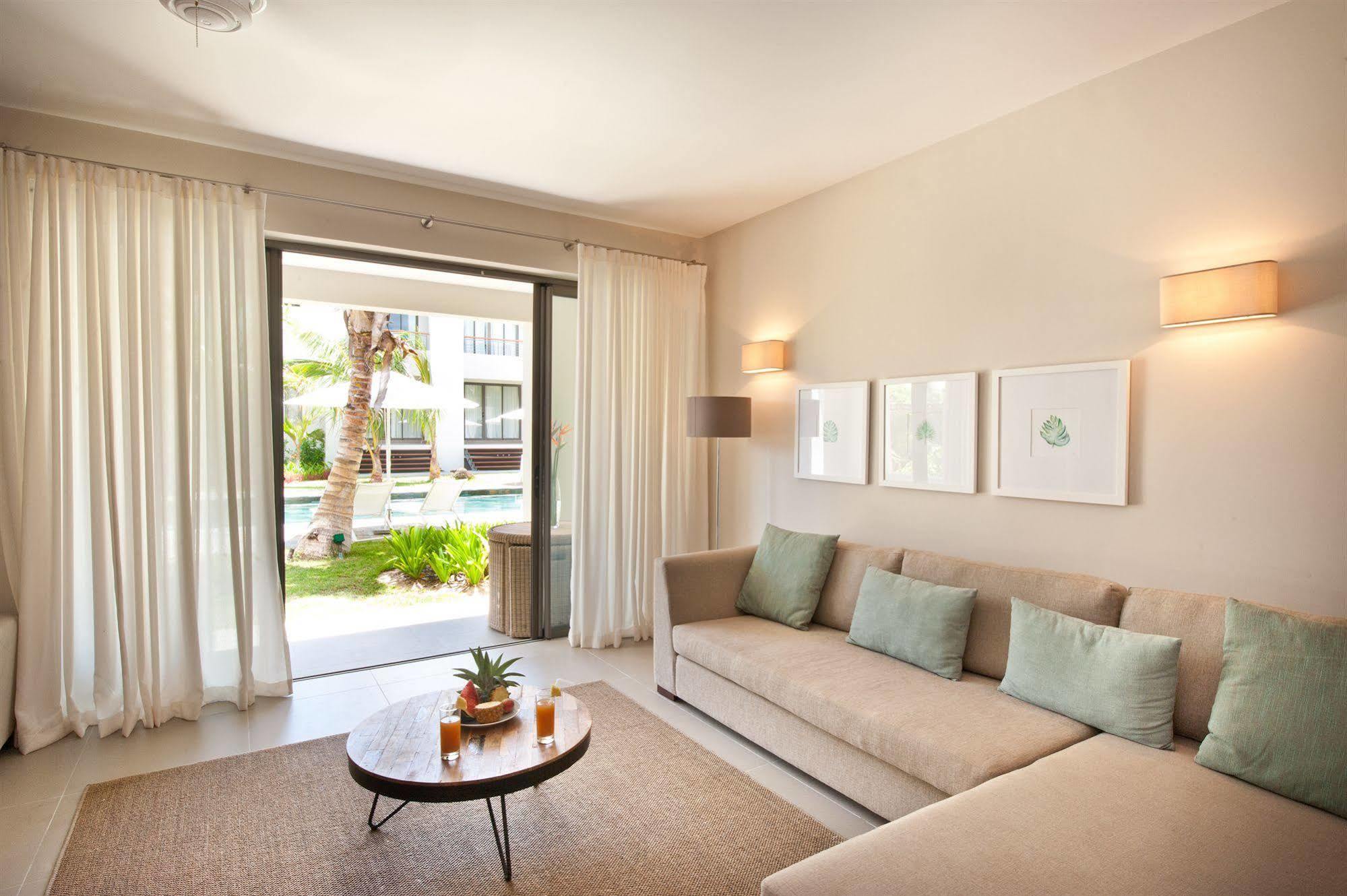 La Residence Beach By Horizon Holidays Bain Boeuf Екстер'єр фото