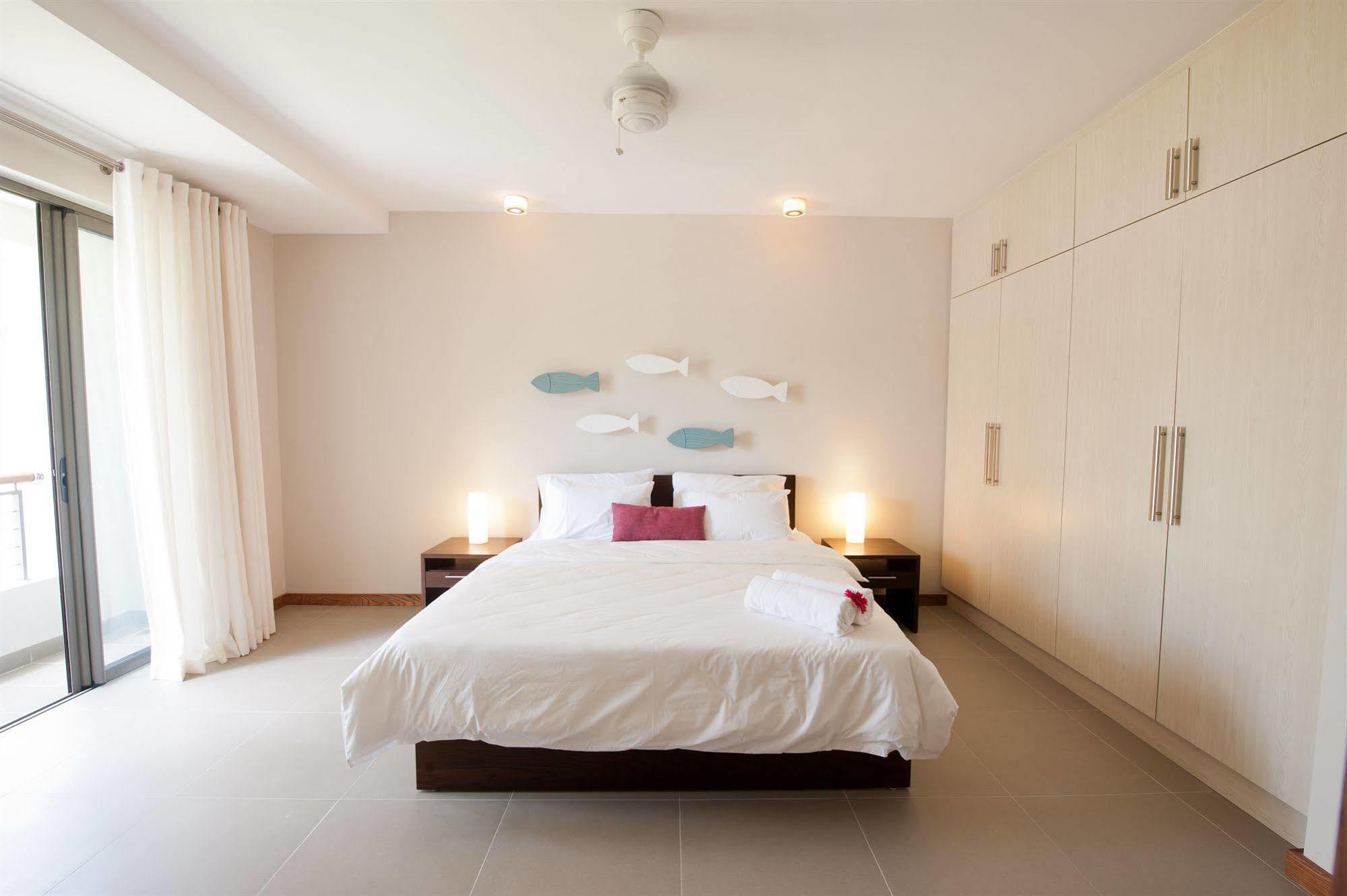 La Residence Beach By Horizon Holidays Bain Boeuf Екстер'єр фото